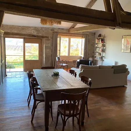 בית נופש Les Vins De Rouyre - Maison, 4 Pers, Grand Jardin, Bain Nordique *