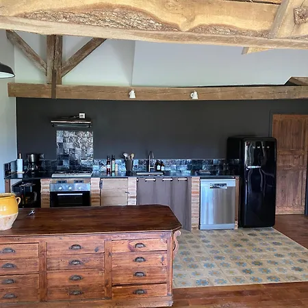 בית נופש Les Vins De Rouyre - Maison, 4 Pers, Grand Jardin, Bain Nordique *