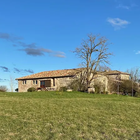 Holiday home Les Vins De Rouyre - Maison, 4 Pers, Grand Jardin, Bain Nordique *