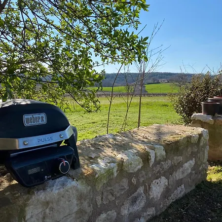 Holiday home Les Vins De Rouyre - Maison, 4 Pers, Grand Jardin, Bain Nordique *